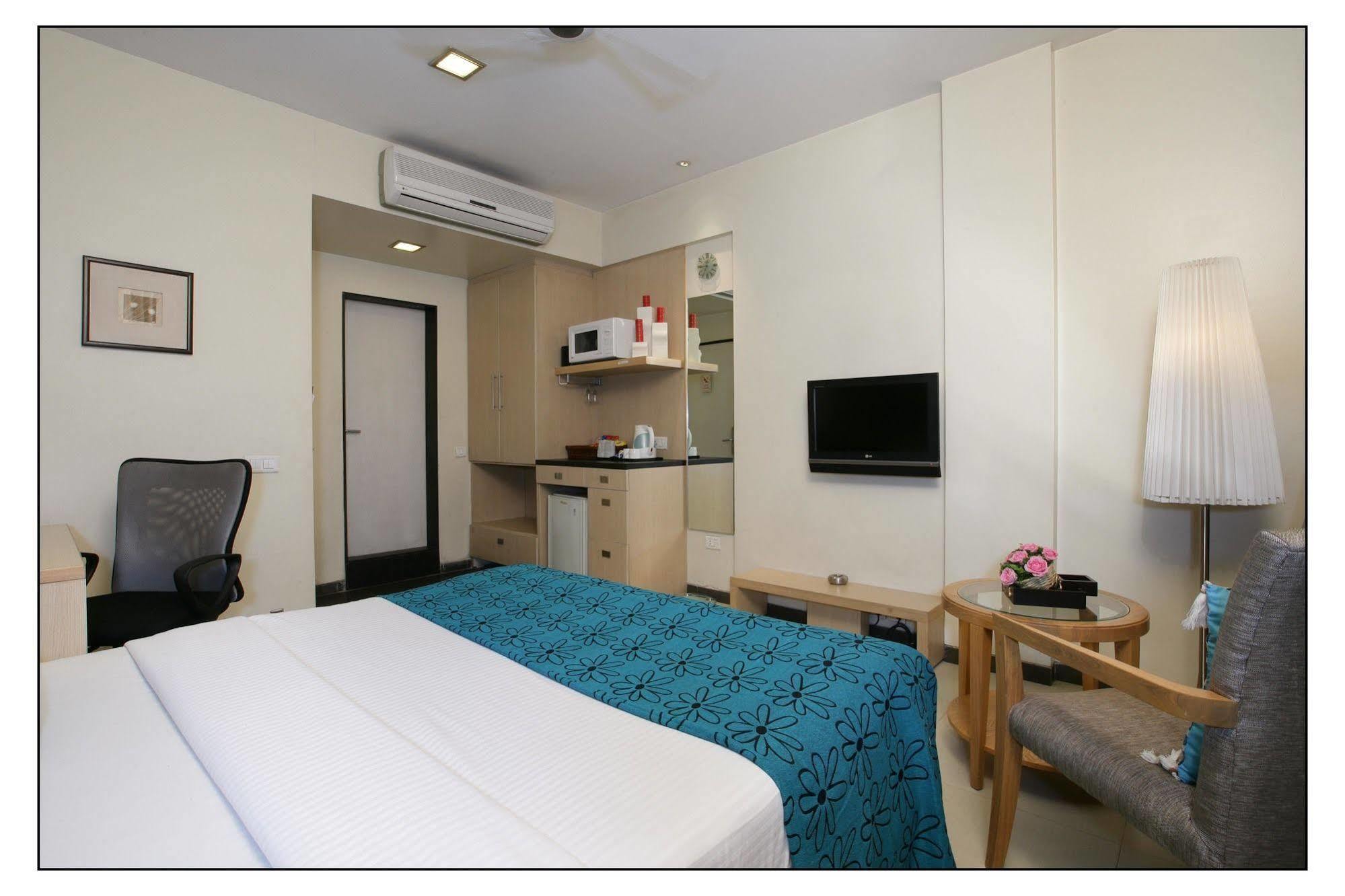 The Sirona Hotel Πούνε Εξωτερικό φωτογραφία